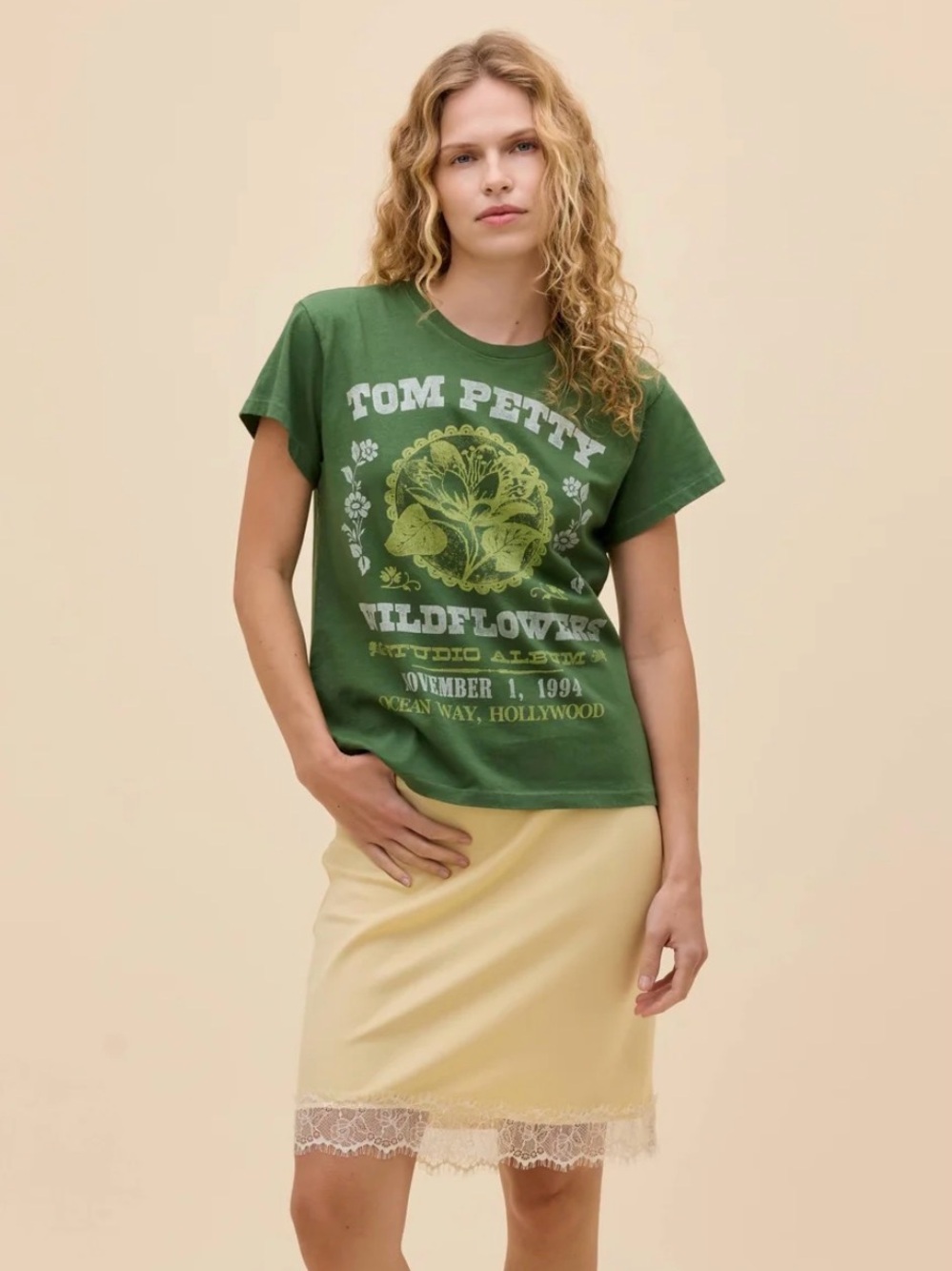 Daydreamer LA Tom Petty Green Wildflowers Graphic Tee NWT